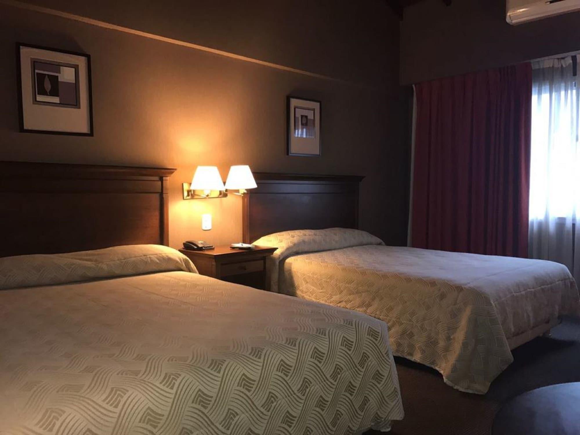 Howard Johnson By Wyndham Resort Pilar Пилар Екстериор снимка
