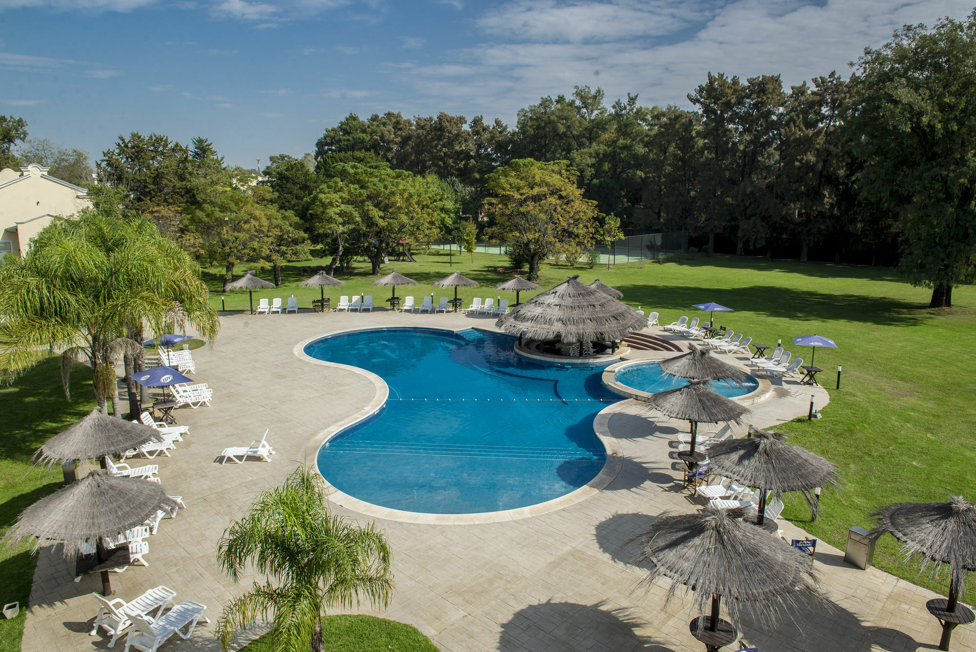 Howard Johnson By Wyndham Resort Pilar Пилар Екстериор снимка